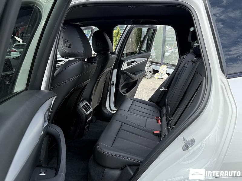 2022 BMW X3 3.0e — Miniatură 17