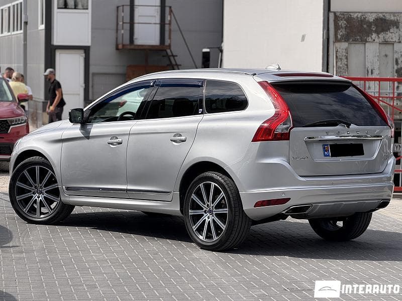 2015 Volvo XC 60 — Miniatură 2