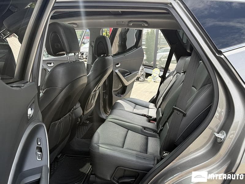 2017 Hyundai Santa Fe — Miniatură 16
