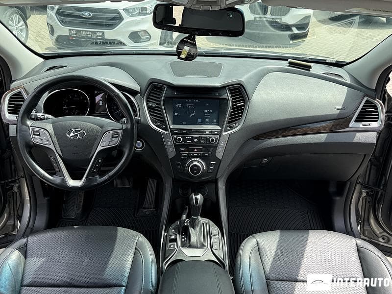 2017 Hyundai Santa Fe — Miniatură 6