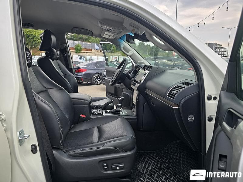 2020 Toyota Land Cruiser Prado — Miniatură 14