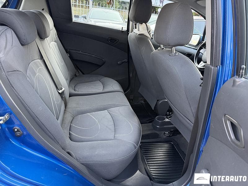 2012 Chevrolet Spark — Miniatură 8