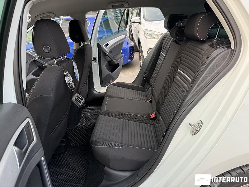 2014 Volkswagen Golf — Miniatură 15