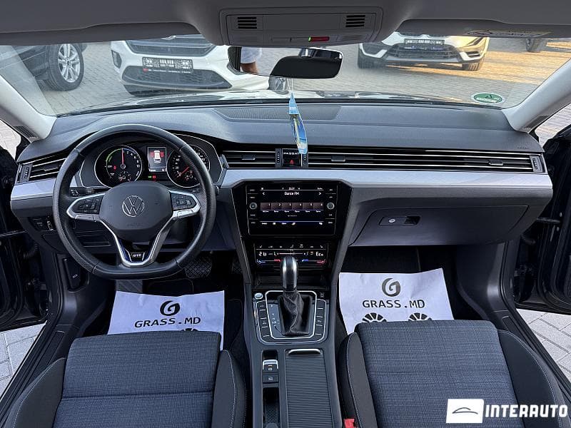 2021 Volkswagen Passat GTE — Miniatură 6