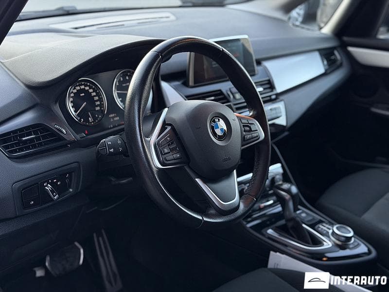 2019 BMW 225XE — Miniatură 10