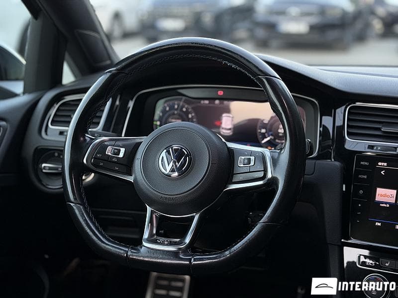 2017 Volkswagen Golf GTE — Miniatură 10
