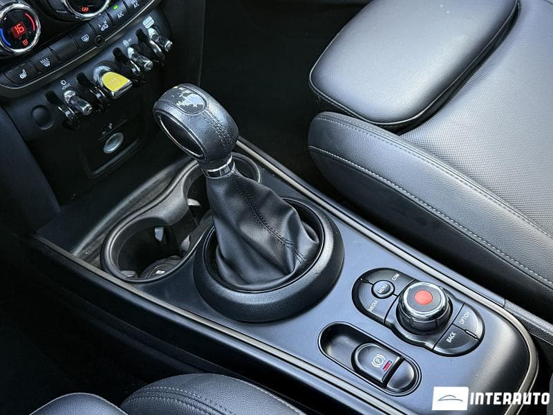 2018 Mini Countryman Cooper S ALL4 — Miniatură 16