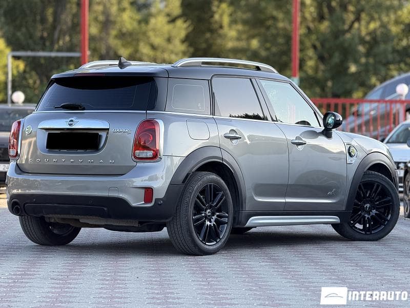 2018 Mini Countryman Cooper S ALL4 — Miniatură 2