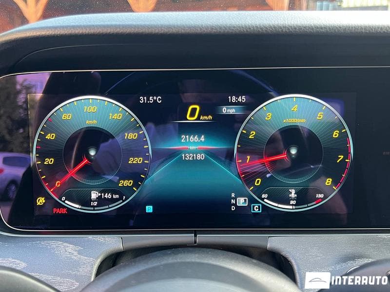 2021 Mercedes E 350 — Miniatură 10