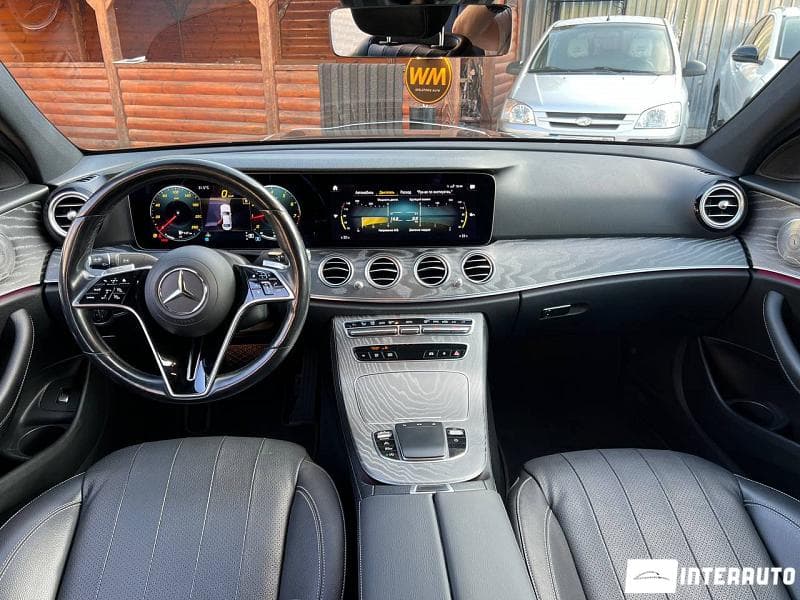 2021 Mercedes E 350 — Miniatură 8