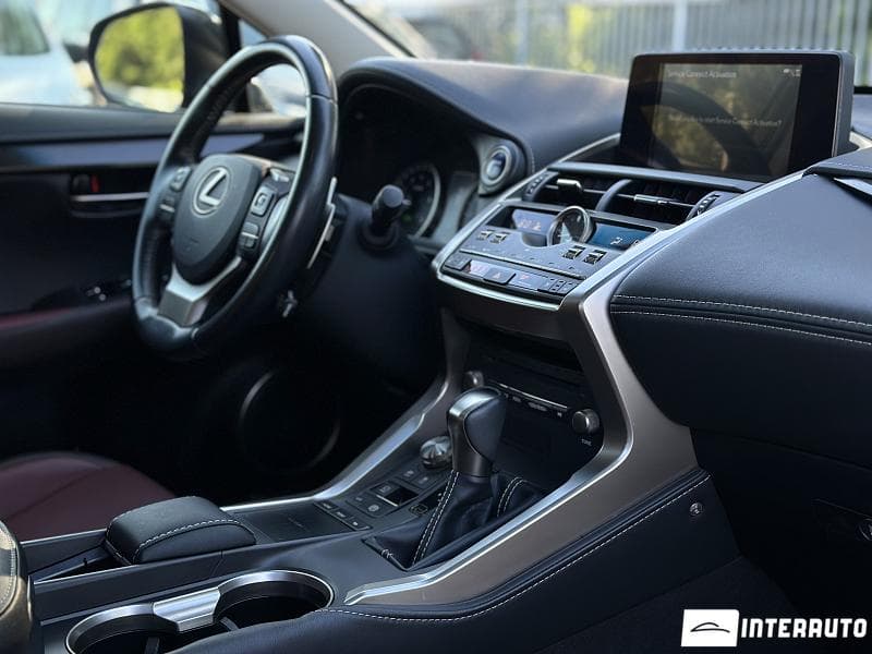 2019 Lexus NX 300H — Miniatură 18