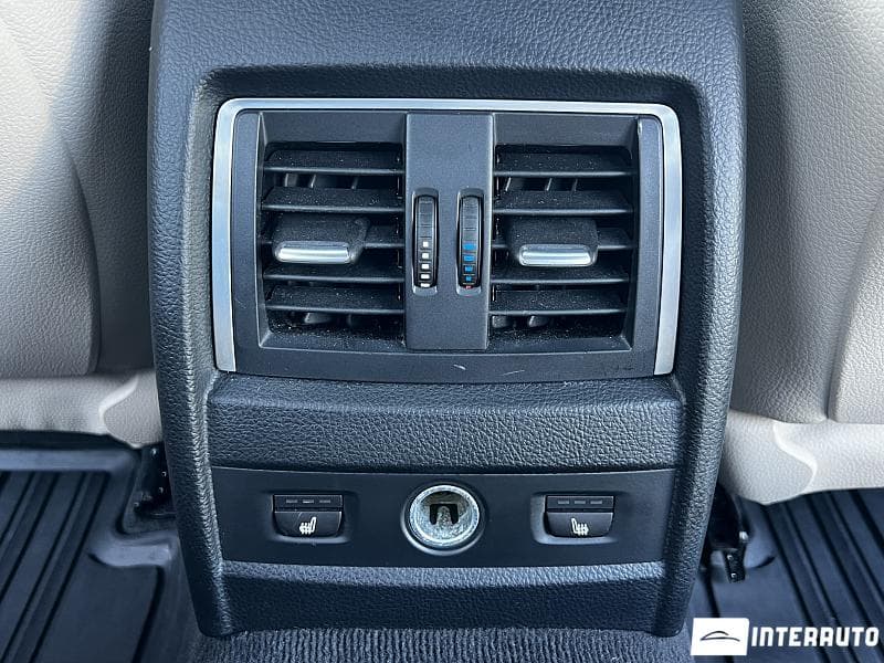 2017 BMW 330E — Miniatură 21