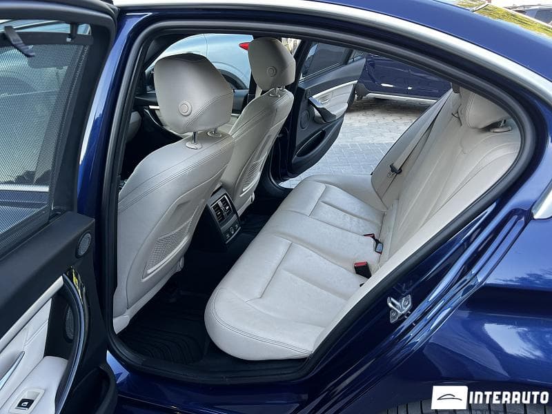 2017 BMW 330E — Miniatură 6