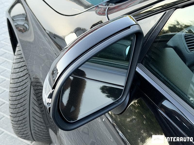 2020 Mercedes C 300 — Miniatură 16