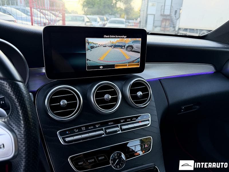 2020 Mercedes C 300 — Miniatură 8