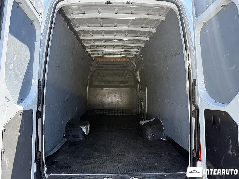 2019 Mercedes Sprinter — Miniatură 13