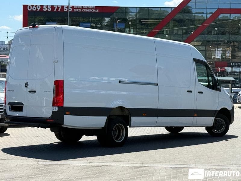 2019 Mercedes Sprinter — Miniatură 3