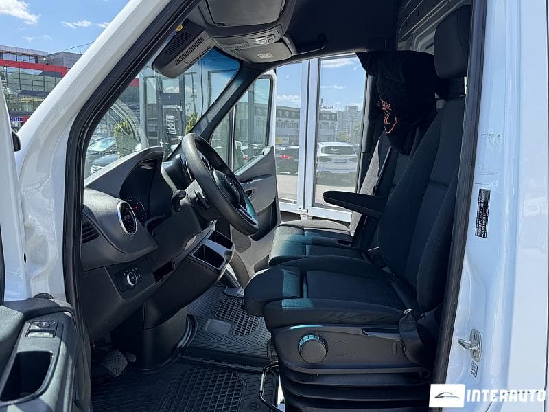 2019 Mercedes Sprinter — Miniatură 5