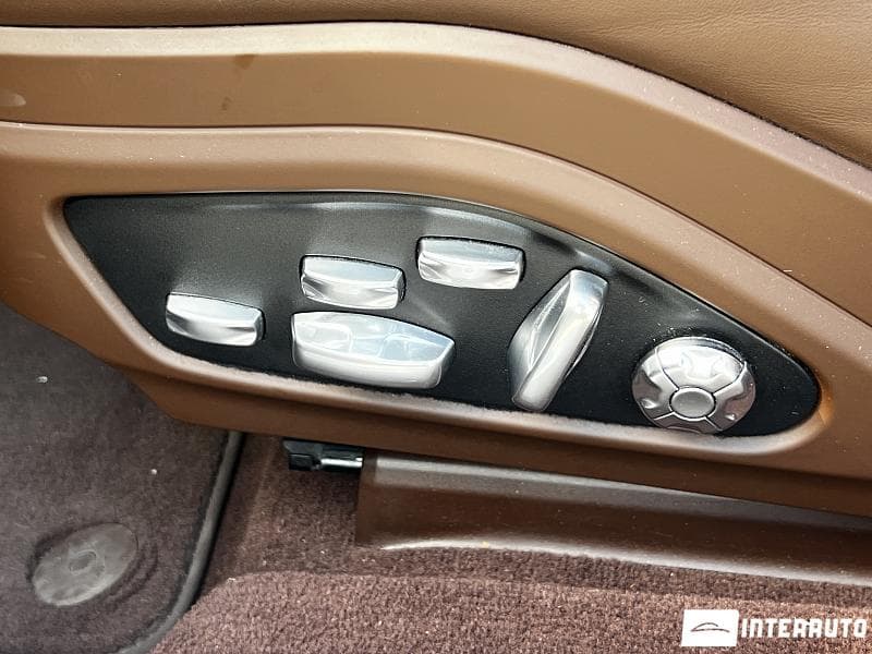 2021 Porsche Panamera GTS — Miniatură 17