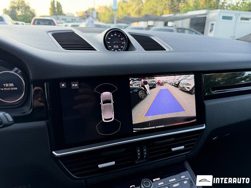 2019 Porsche Cayenne — Miniatură 13