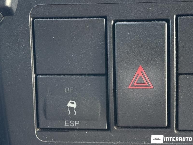 2011 Ford Transit — Miniatură 10
