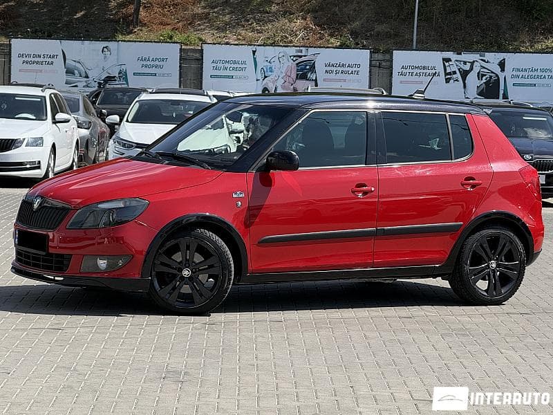 2012 Skoda Fabia — Miniatură 2