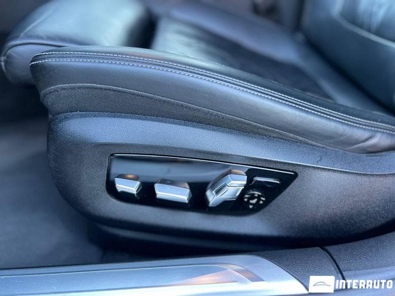 2019 BMW 745e — Miniatură 22