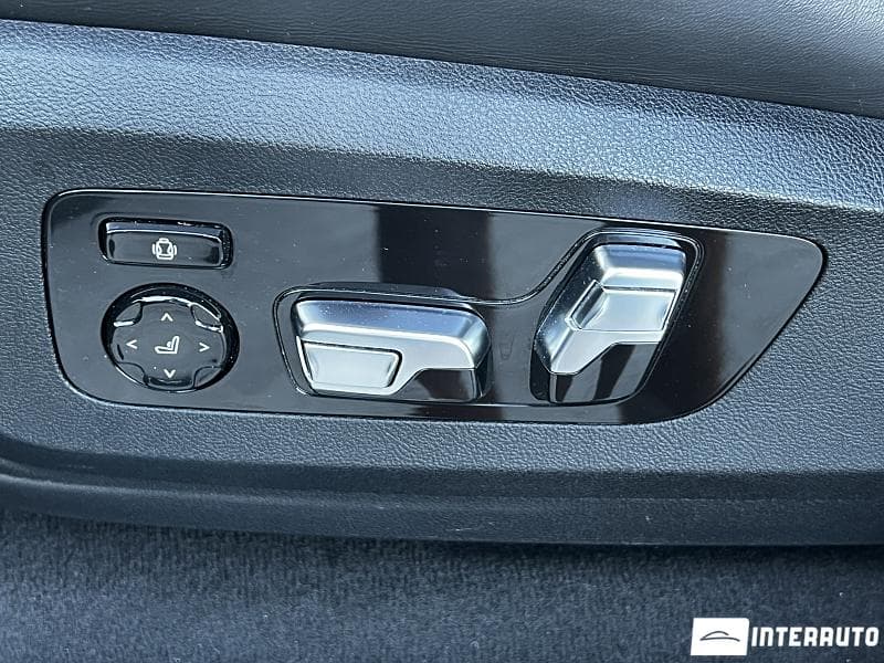 2023 BMW X7 4.0d — Miniatură 18