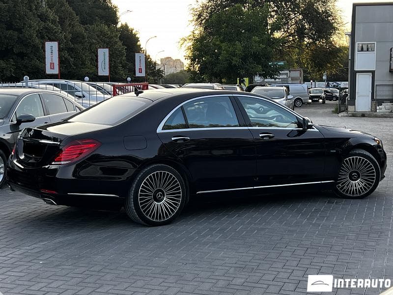 2017 Mercedes S 550e — Miniatură 4