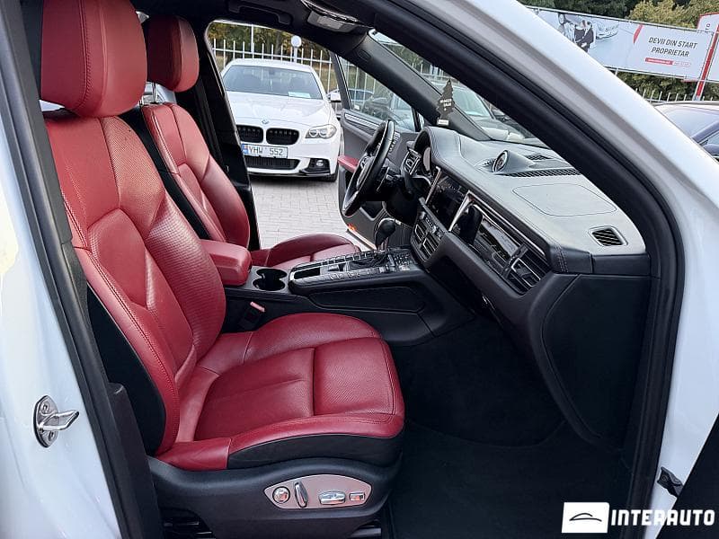2021 Porsche Macan — Miniatură 13