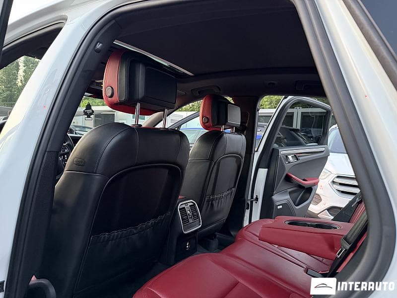 2021 Porsche Macan — Miniatură 7