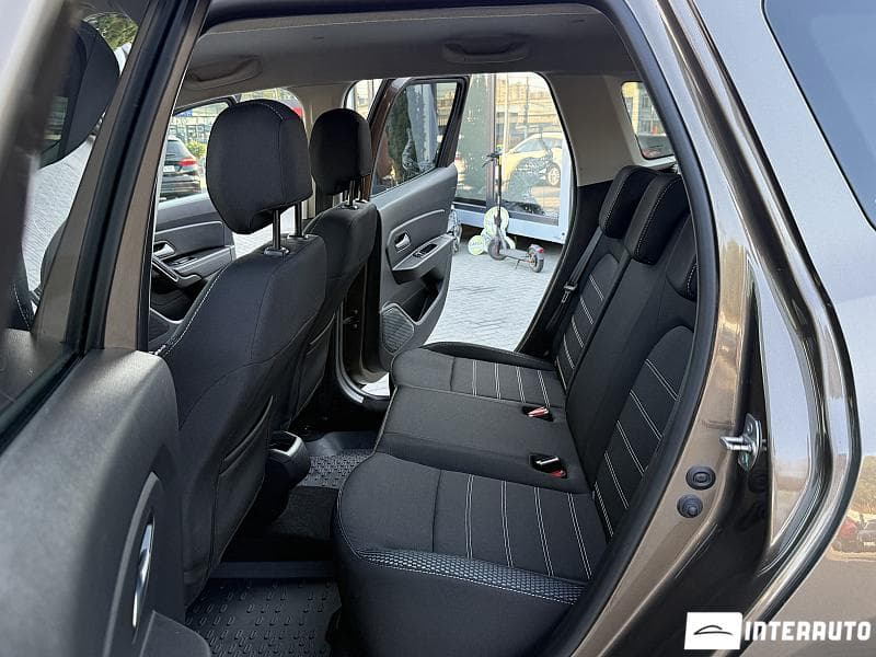 2021 Dacia Duster — Miniatură 16