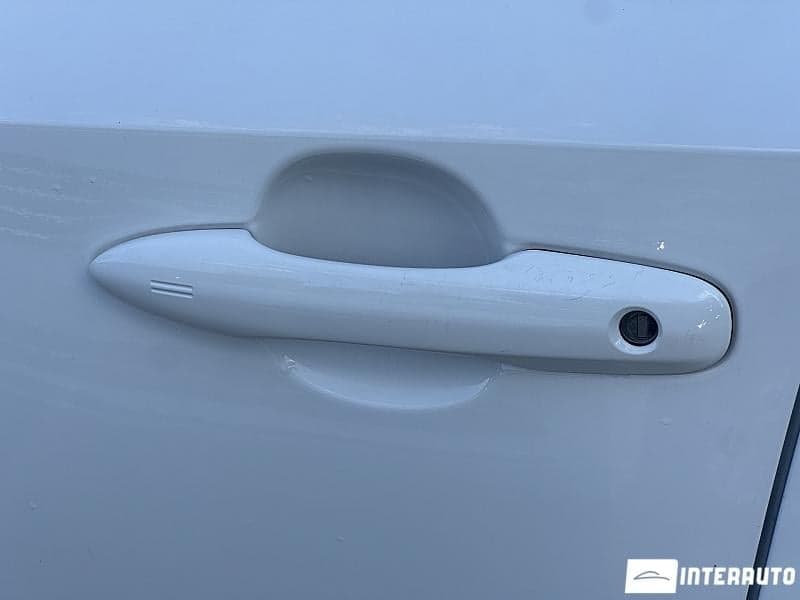 2021 Toyota Corolla — Miniatură 18