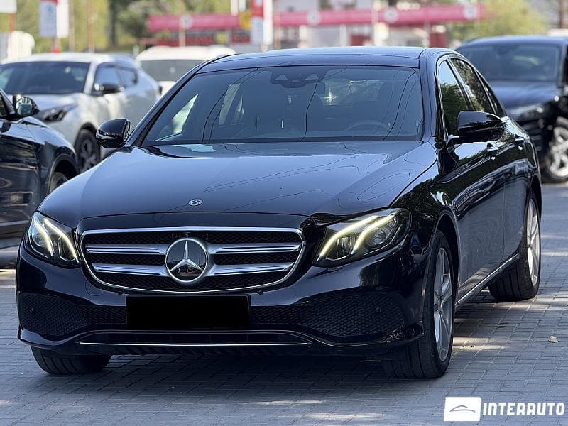 Mercedes E 220