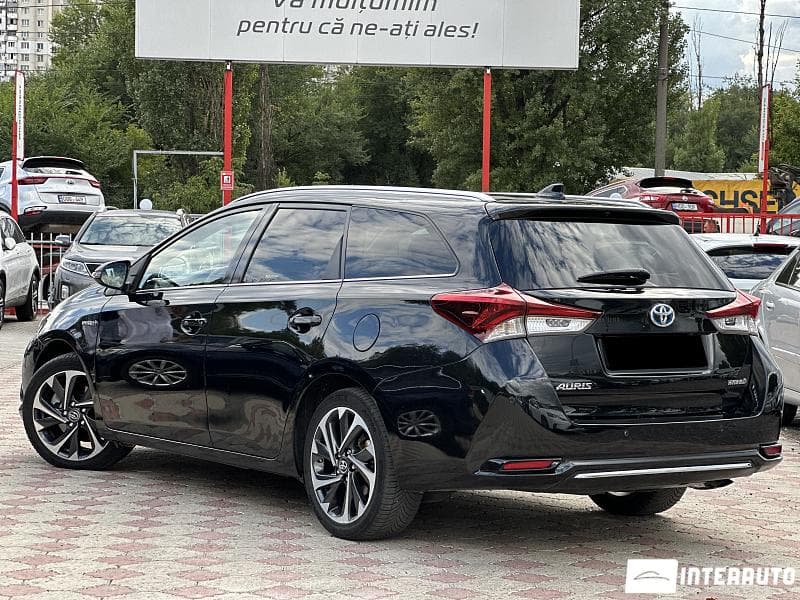 Toyota Auris 2018 — Миниатюра 3