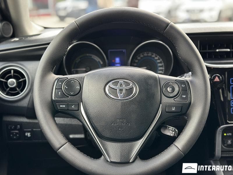 Toyota Auris 2018 — Миниатюра 9