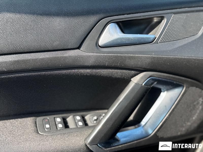 Peugeot 308 2019 — Миниатюра 6