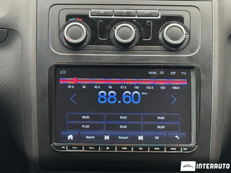 Volkswagen Touran 2011 — Миниатюра 14