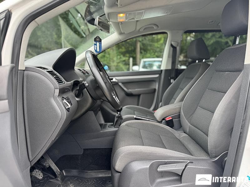 Volkswagen Touran 2011 — Миниатюра 7