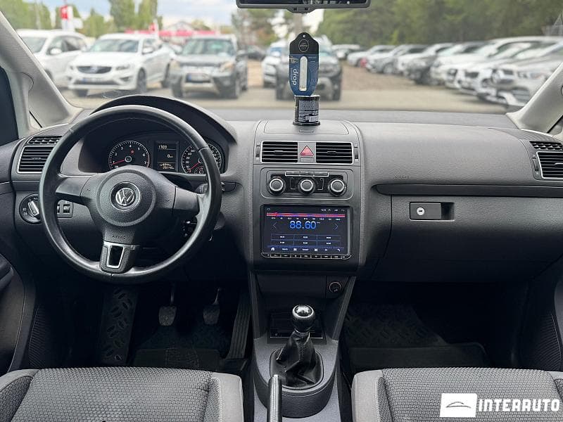 Volkswagen Touran 2011 — Миниатюра 12