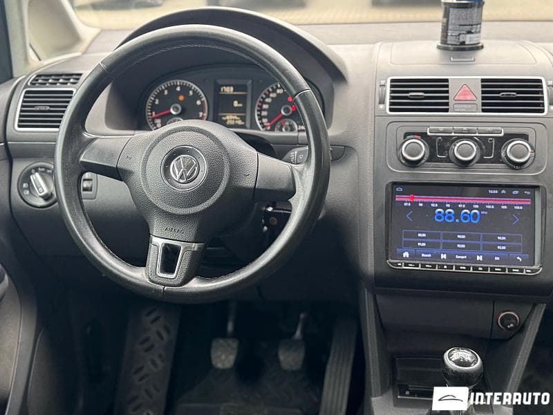 Volkswagen Touran 2011 — Миниатюра 10