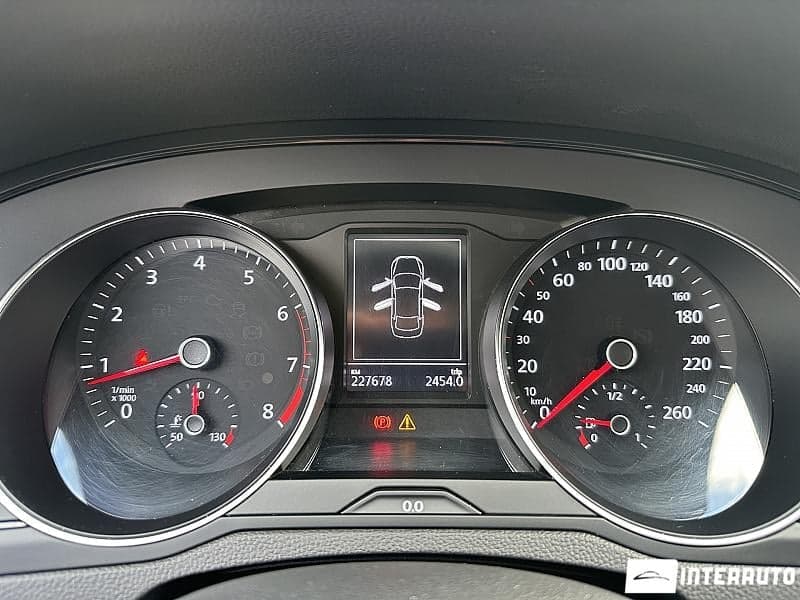 Volkswagen Passat 2017 — Миниатюра 8