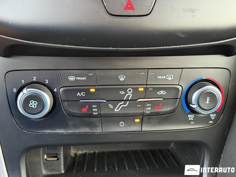 Ford Focus 2015 — Миниатюра 13