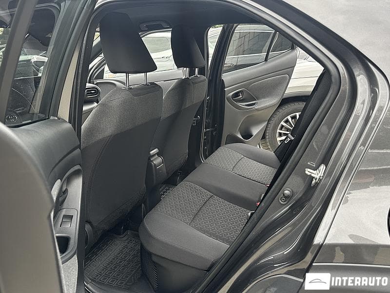 Toyota Yaris Cross 2022 — Миниатюра 13
