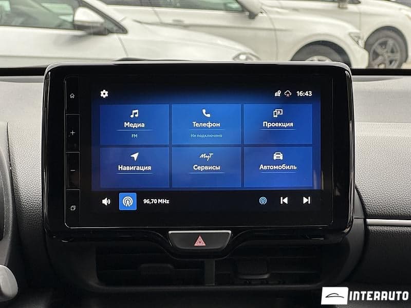 Toyota Yaris Cross 2022 — Миниатюра 9