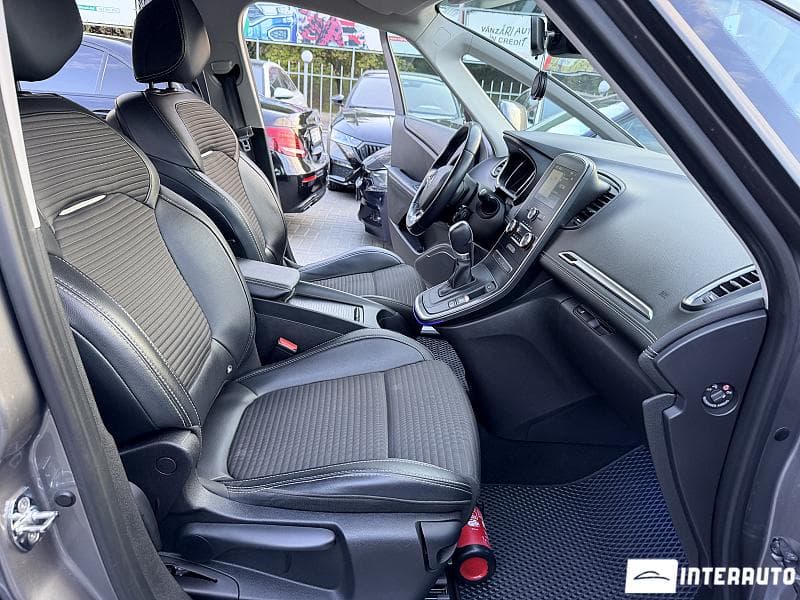 Renault Grand Scenic 2018 — Миниатюра 6