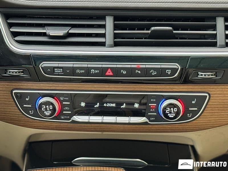 2016 Audi Q7 — Miniatură 18
