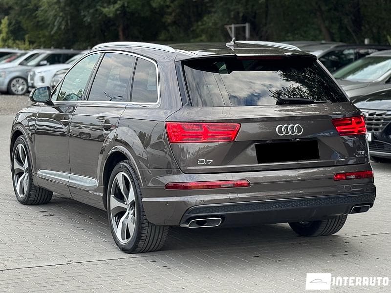 2016 Audi Q7 — Miniatură 4