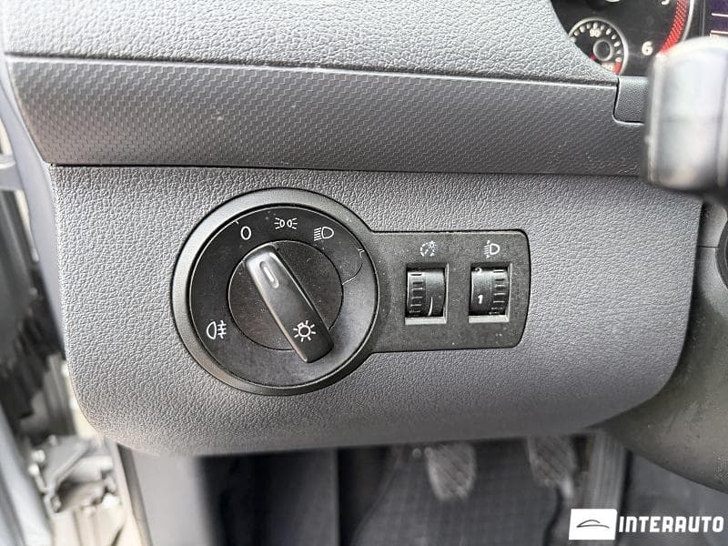 2015 Volkswagen Caddy — Miniatură 8
