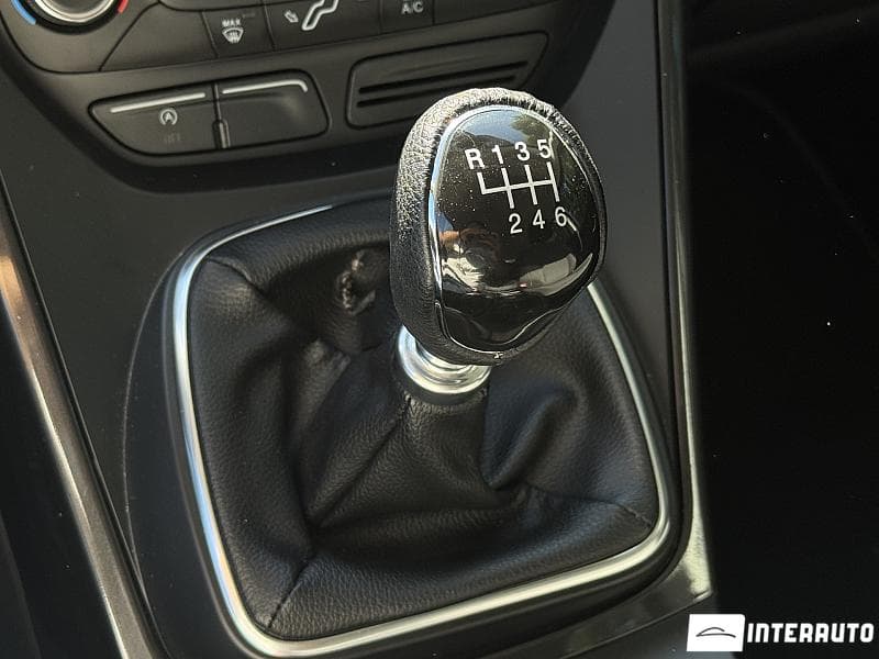 2015 Ford C-MAX — Miniatură 13